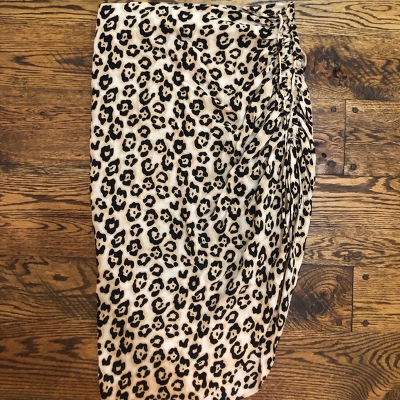 Sanctuary Dresses & Skirts - Sanctuary Ruched MIDI Skirt